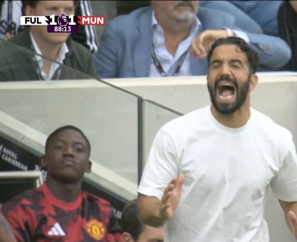 乌加特在对, 林对科比, 他先是让布 乌加特在对, 林对科比, 他先是让布