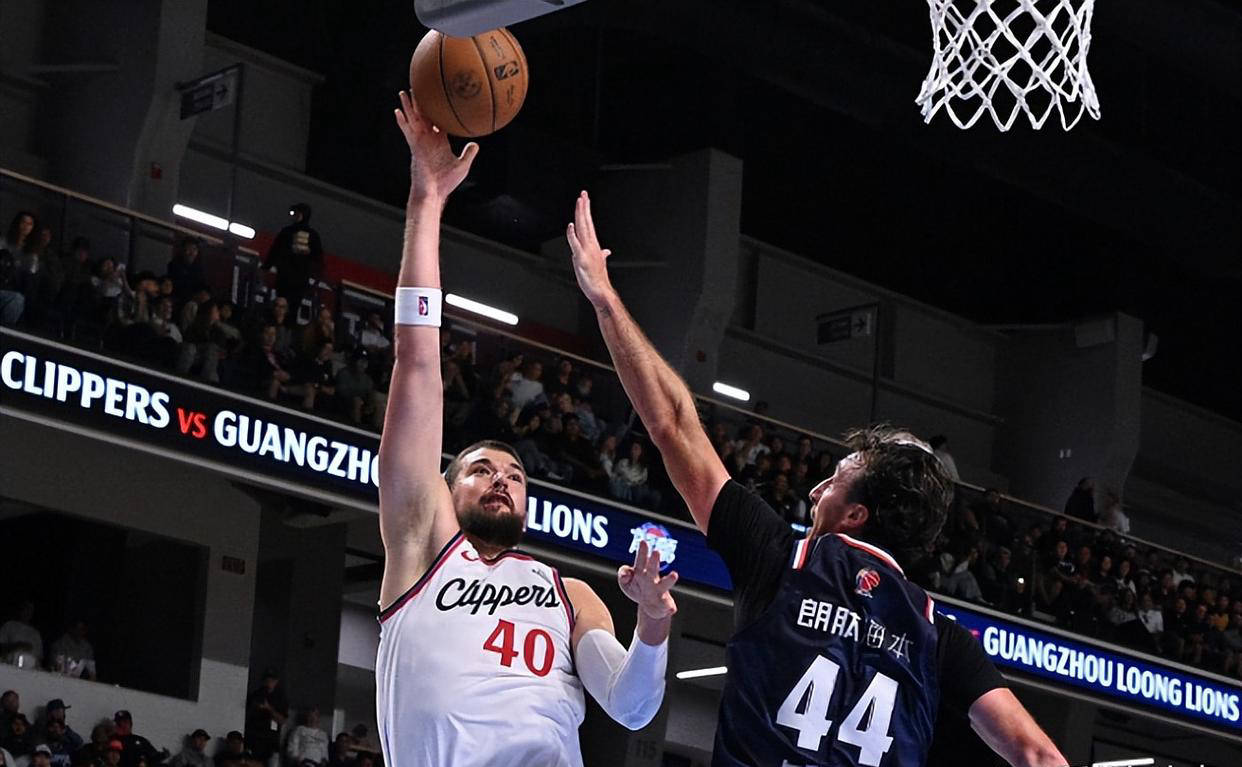 祖巴茨是球 祖巴茨是球